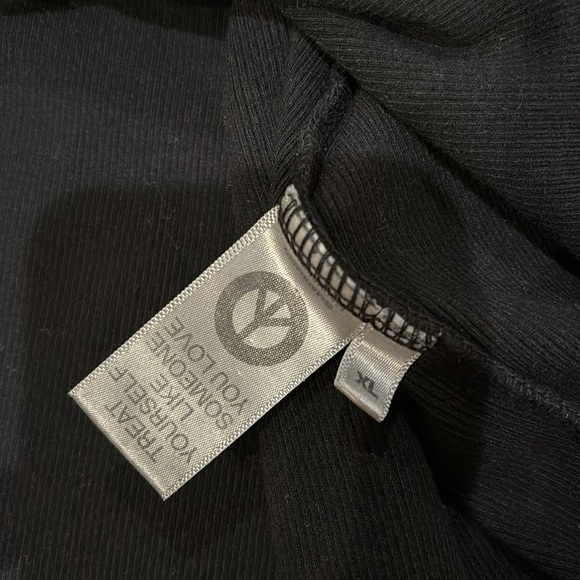 Madhappy Ribbed Baby Tee - Picture 5 of 6